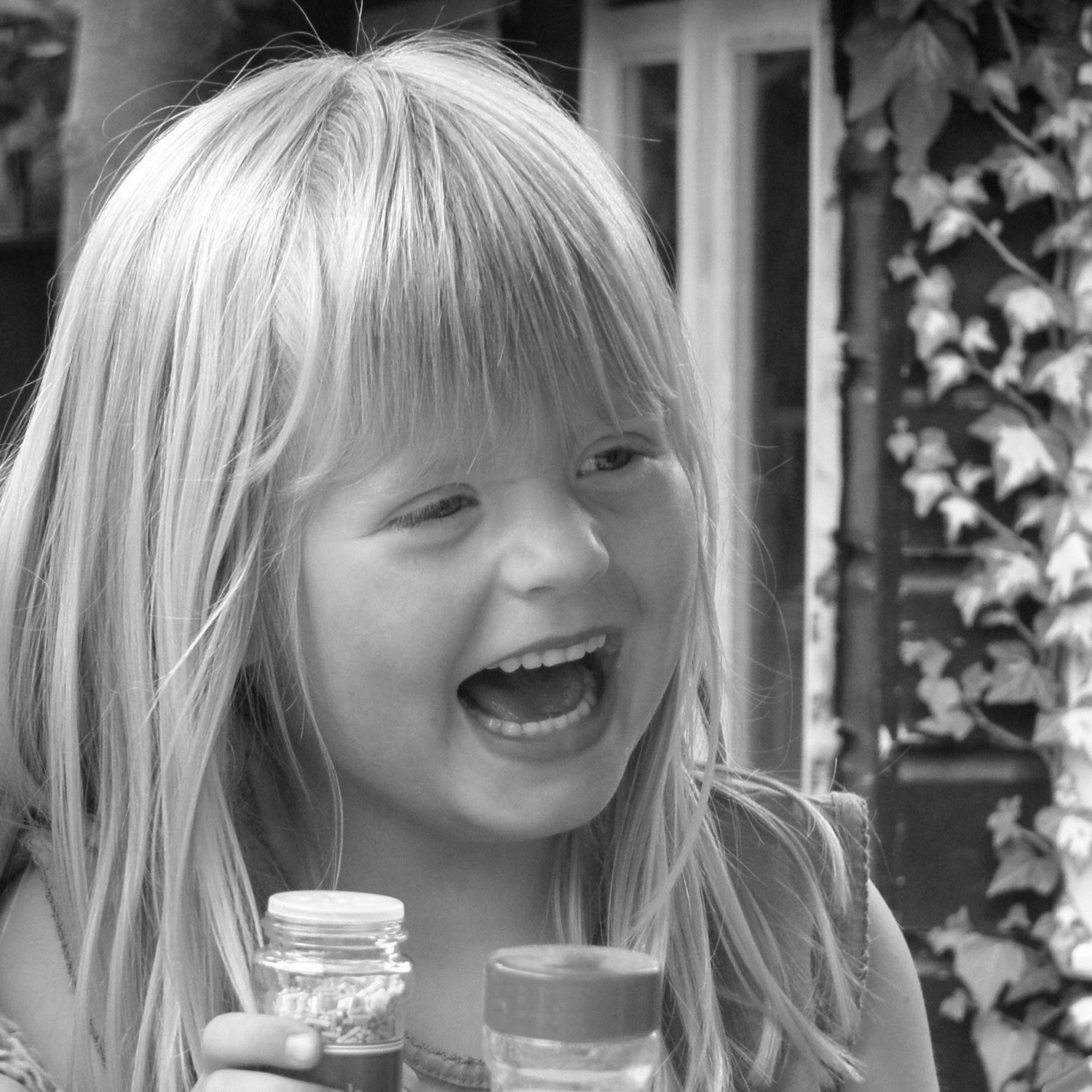 Kinderfoto tijdens eigen georganiseerd kinderfeestje